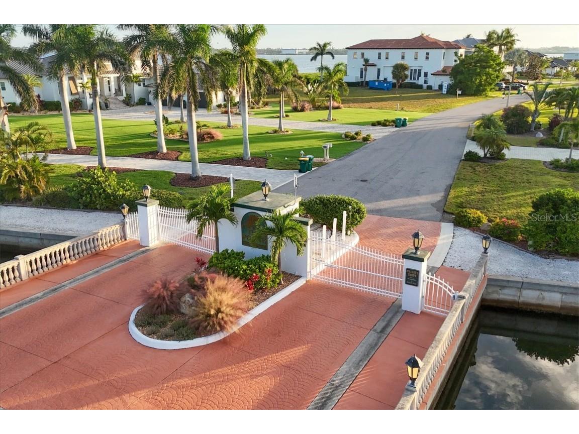 5248 The Pointe Englewood FL 34223 D6143994 image9