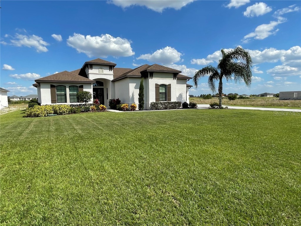 5249 Lake Venice Drive Wimauma FL 33598 A4566510 image1