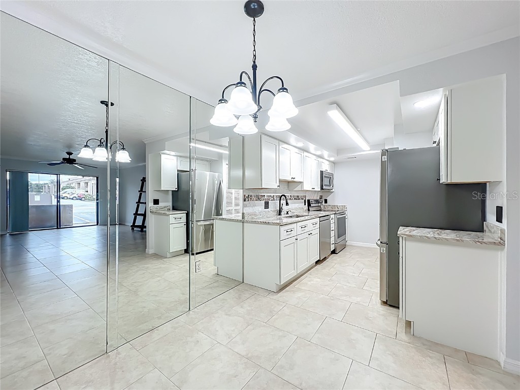 5249 Vineland Road Orlando FL 32811 O6354070 image13