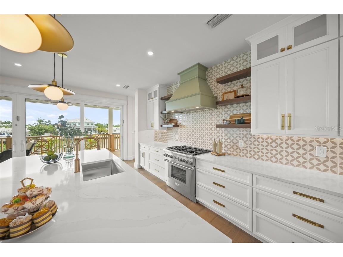 525 68th Street Holmes Beach FL 34217 A4671356 image12