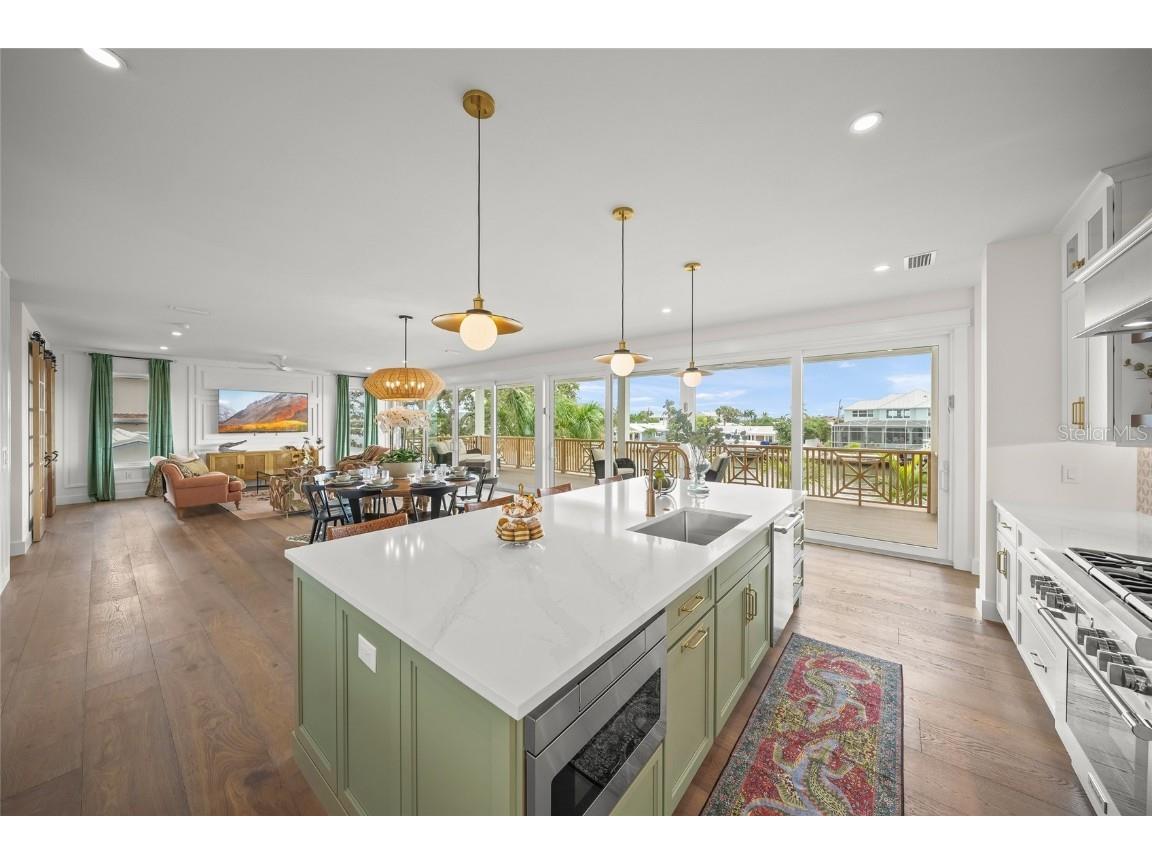 525 68th Street Holmes Beach FL 34217 A4671356 image13