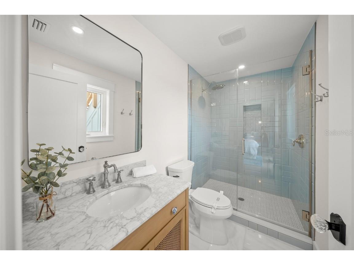 525 68th Street Holmes Beach FL 34217 A4671356 image31