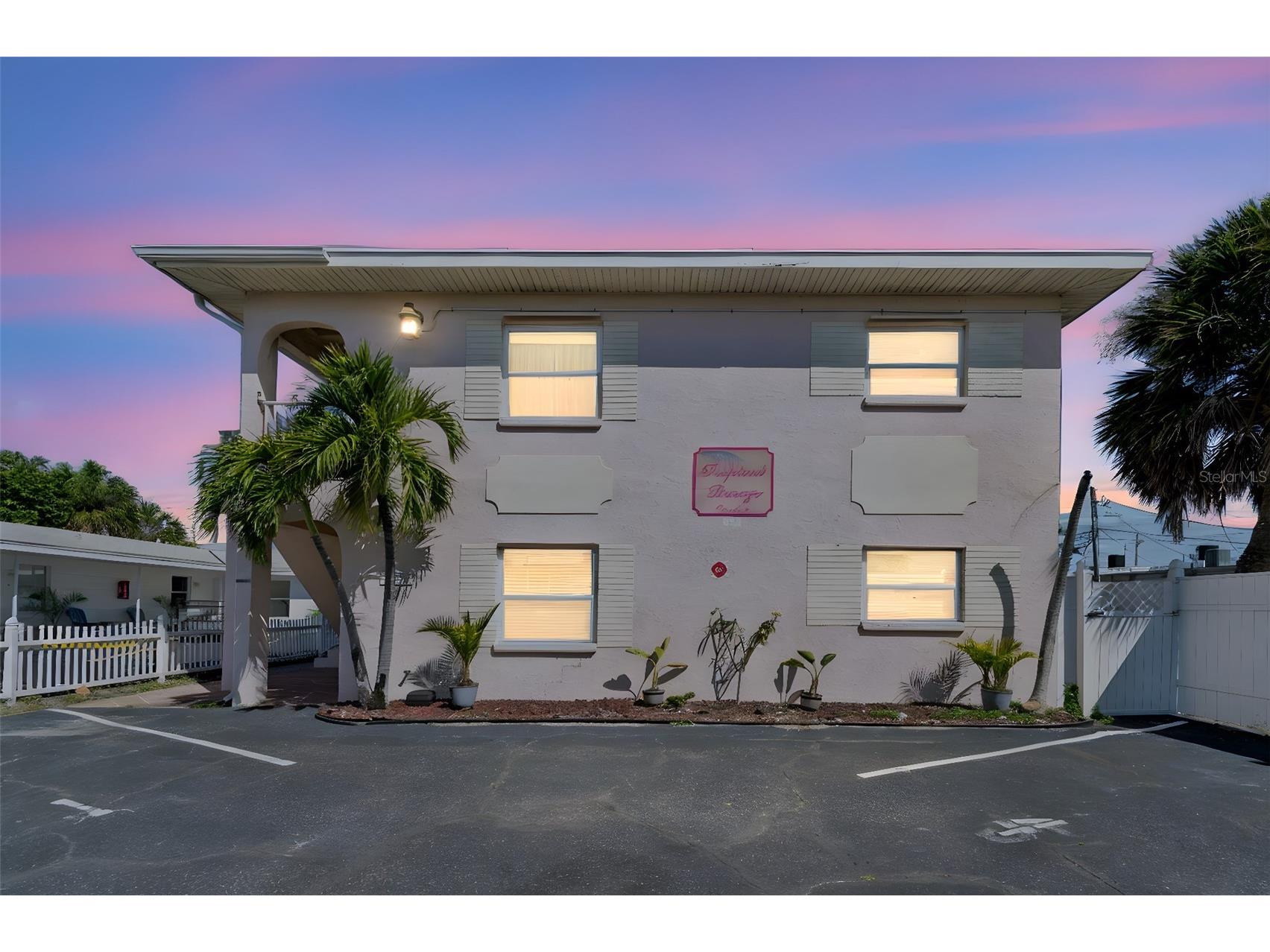 525 73rd Ave #5 Saint Pete Beach FL 33706 TB8496301 image1