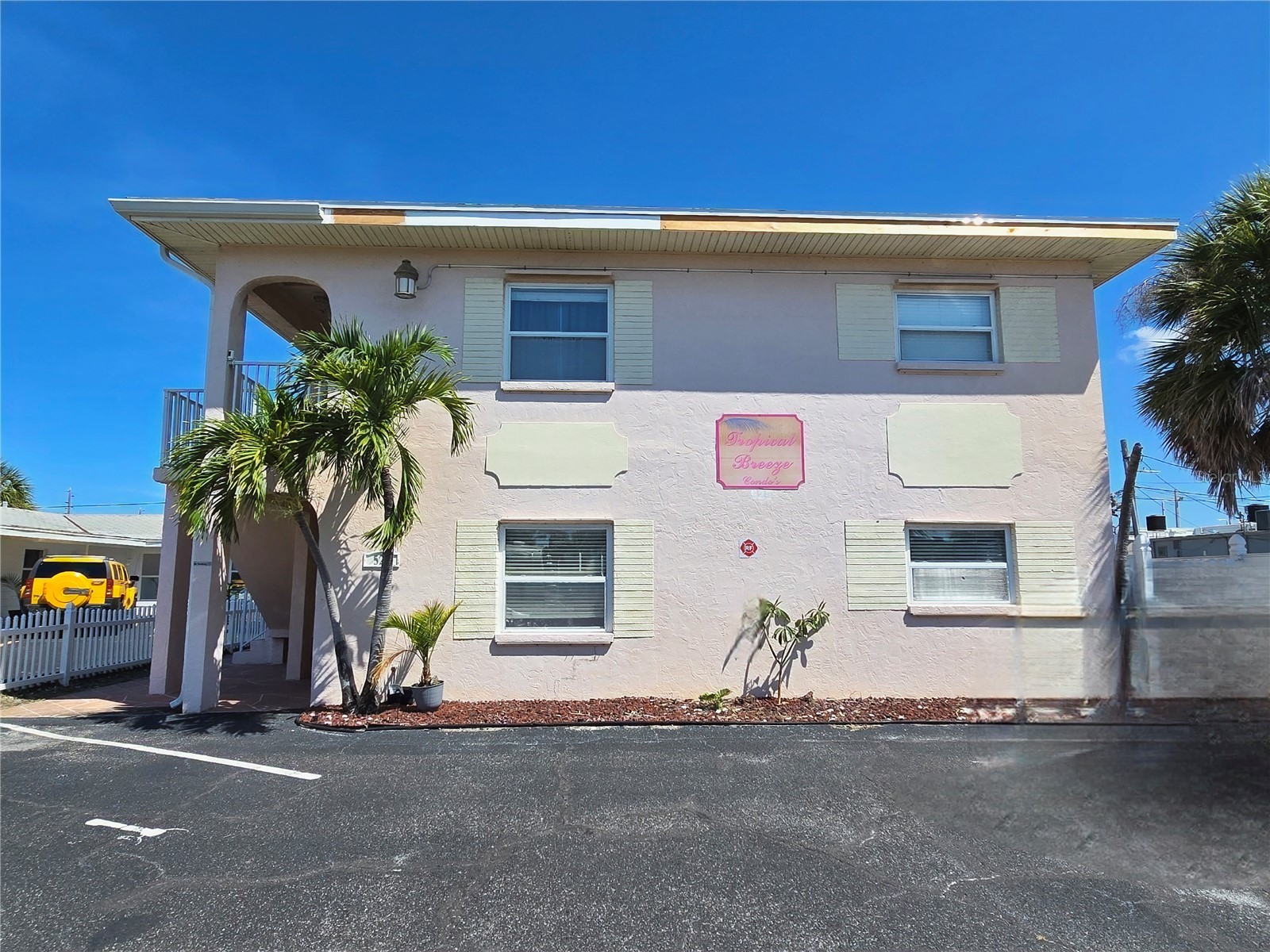 525 73rd Avenue #2 Saint Pete Beach FL 33706 S5151835 image1