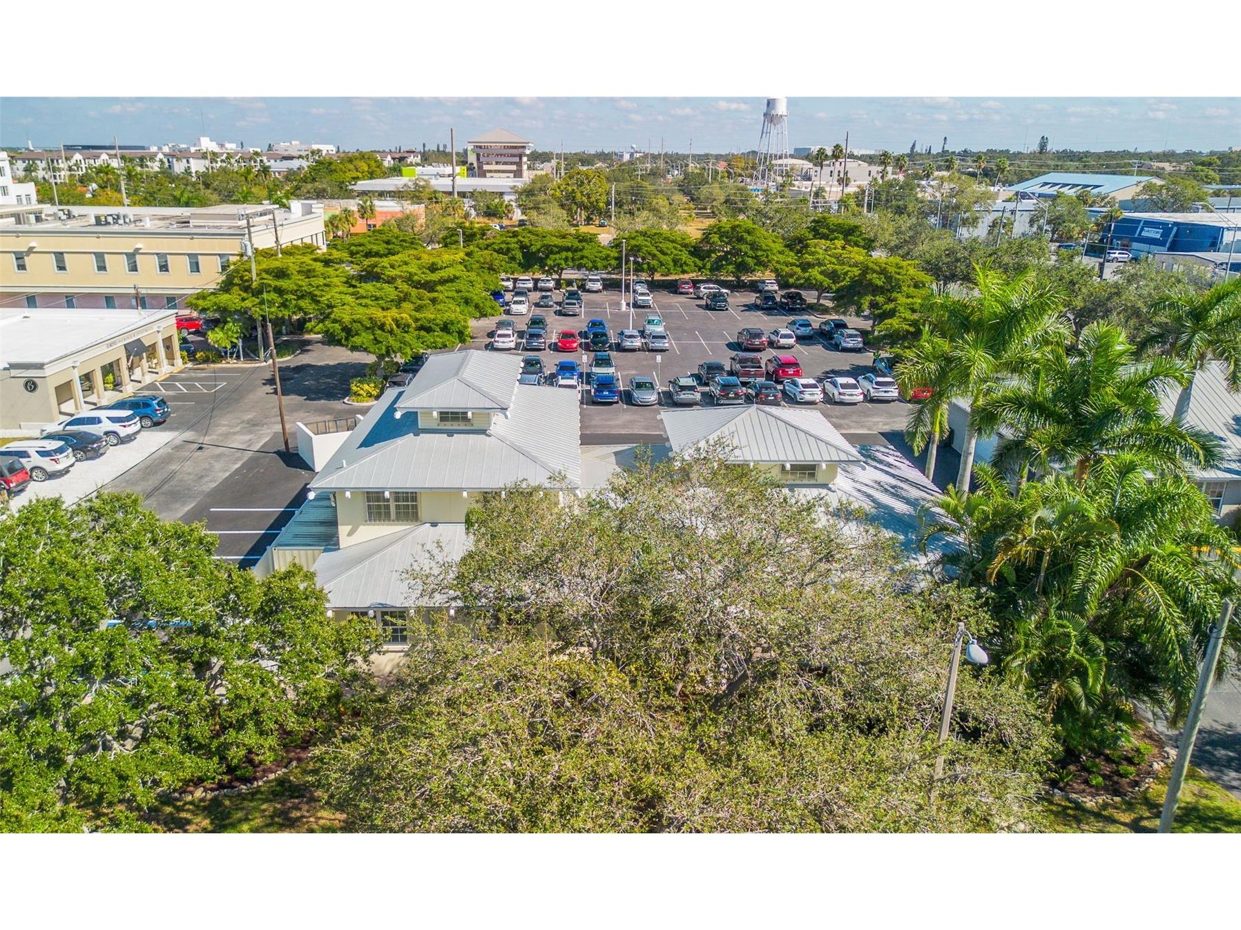 525 8th Street W Bradenton FL 34205 TB8505077 image13
