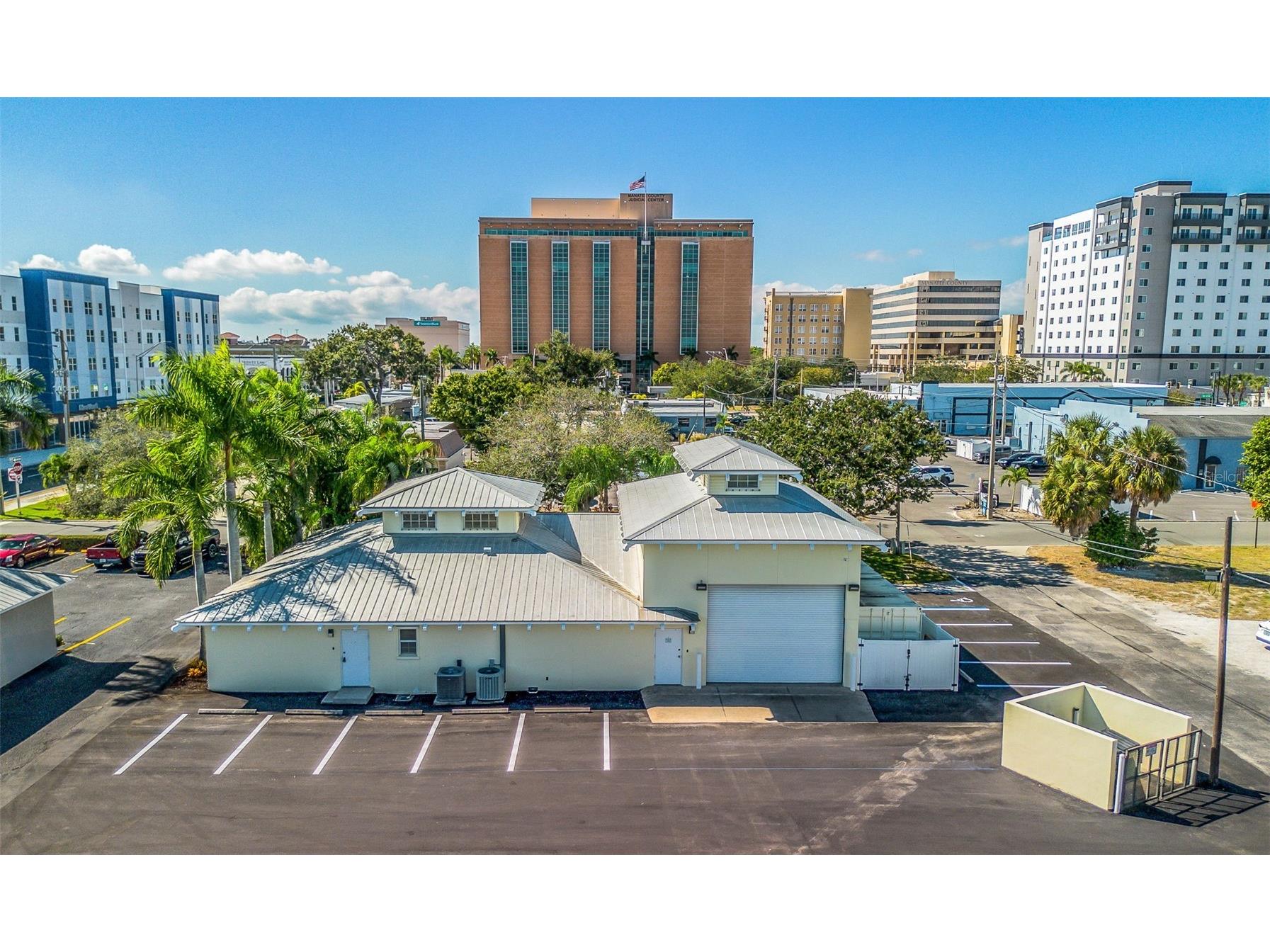 525 8th Street W Bradenton FL 34205 TB8505077 image2