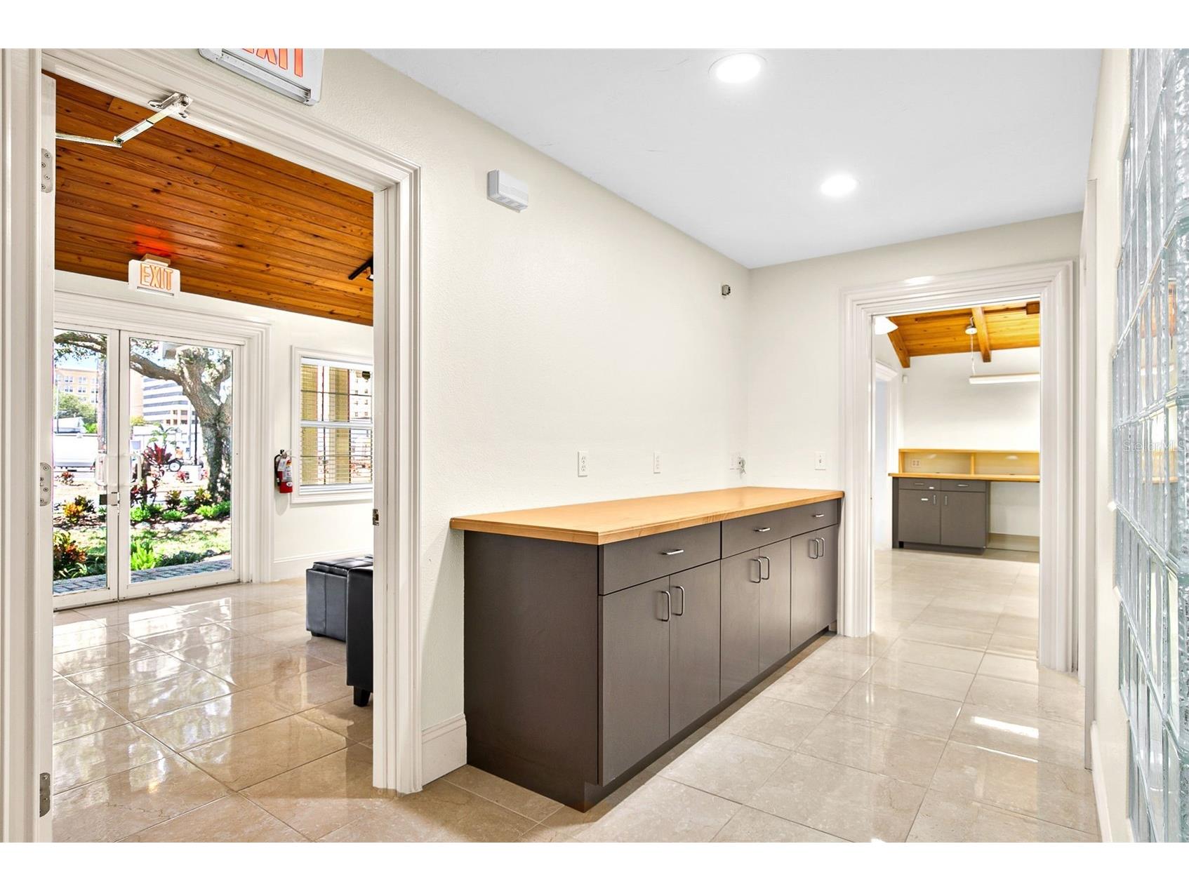 525 8th Street W Bradenton FL 34205 TB8505077 image39