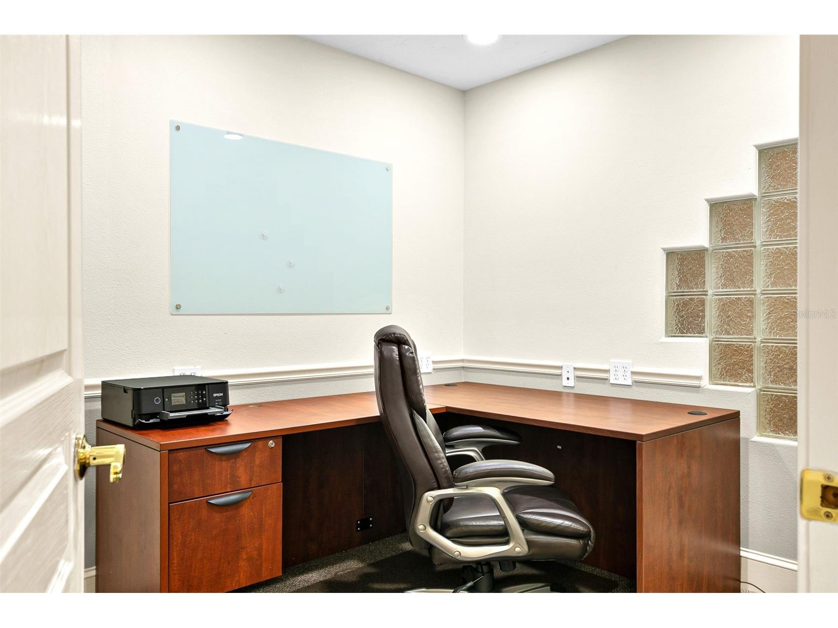 525 8th Street W Bradenton FL 34205 TB8505077 image40