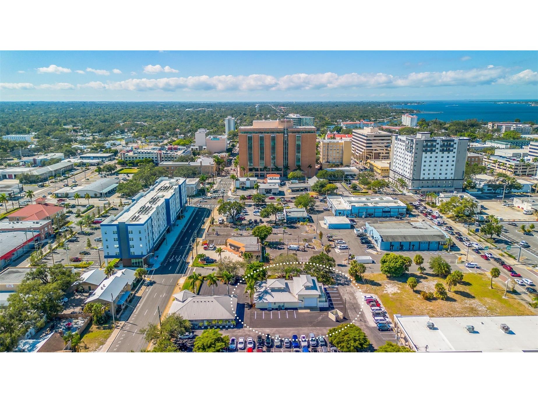 525 8th Street W Bradenton FL 34205 TB8505077 image6