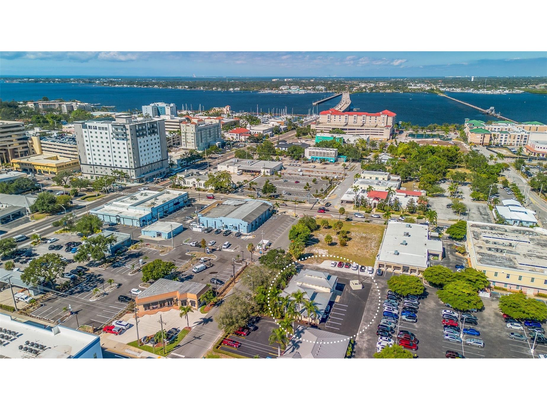 525 8th Street W Bradenton FL 34205 TB8505077 image7