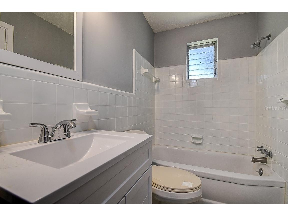 525 9th Avenue N #2 Saint Petersburg FL 33701 TB8368442 image11