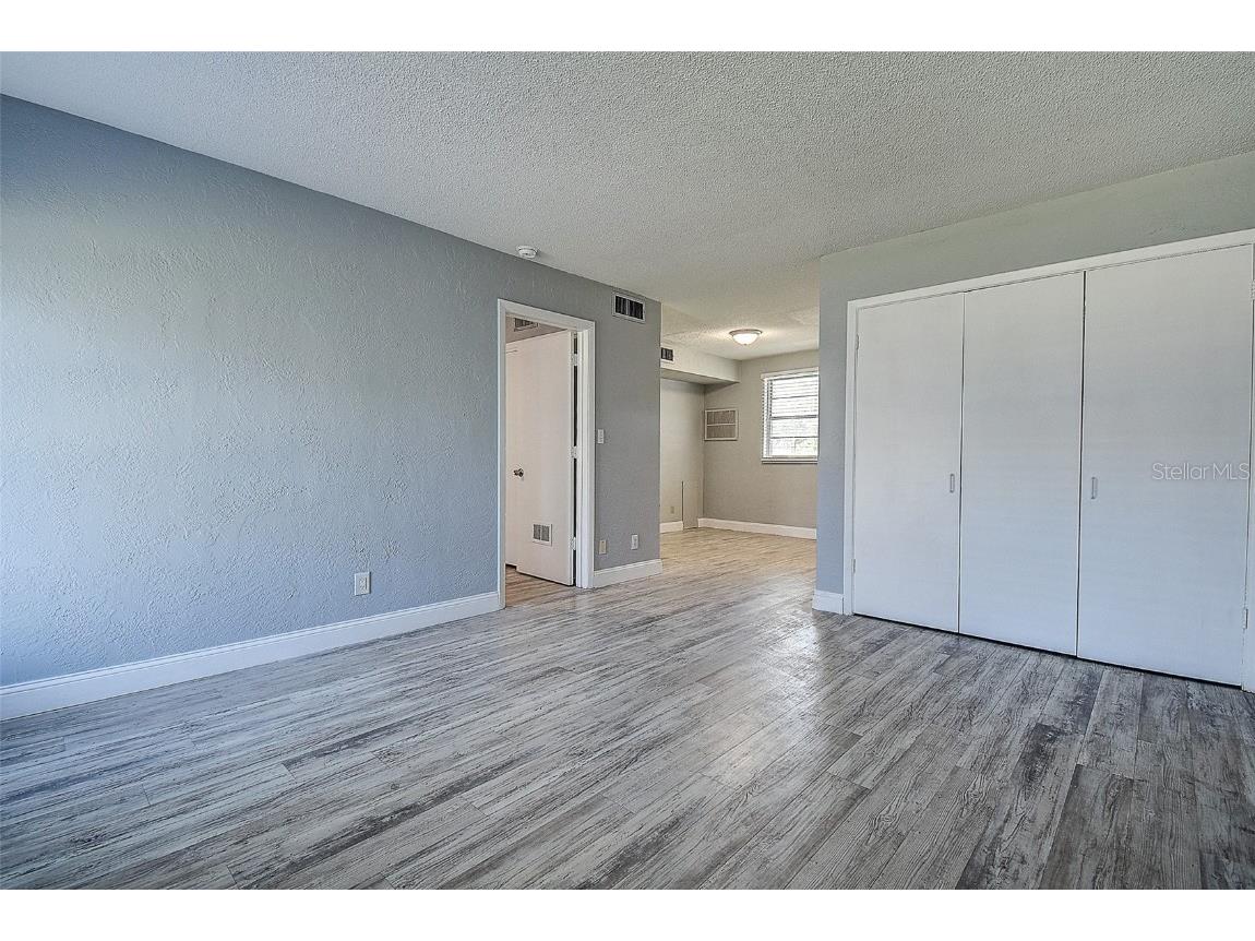 525 9th Avenue N #2 Saint Petersburg FL 33701 TB8368442 image13