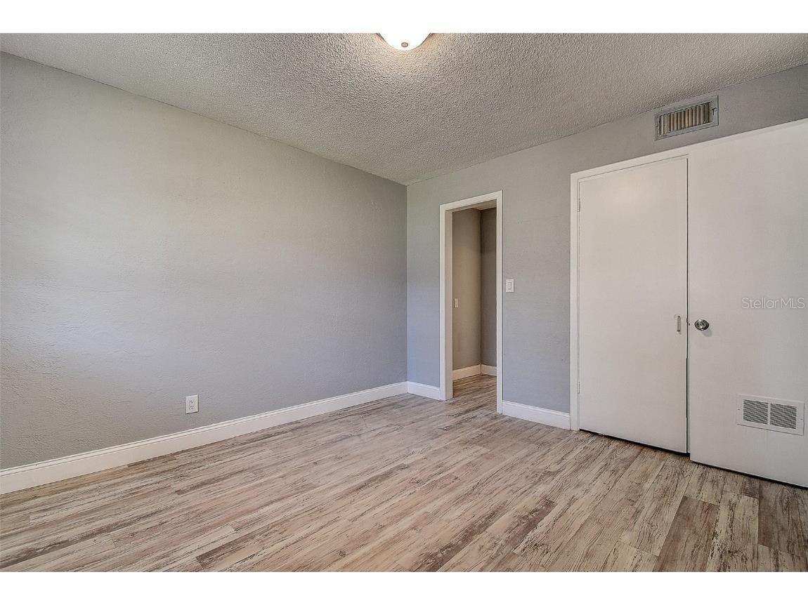 525 9th Avenue N #2 Saint Petersburg FL 33701 TB8368442 image18