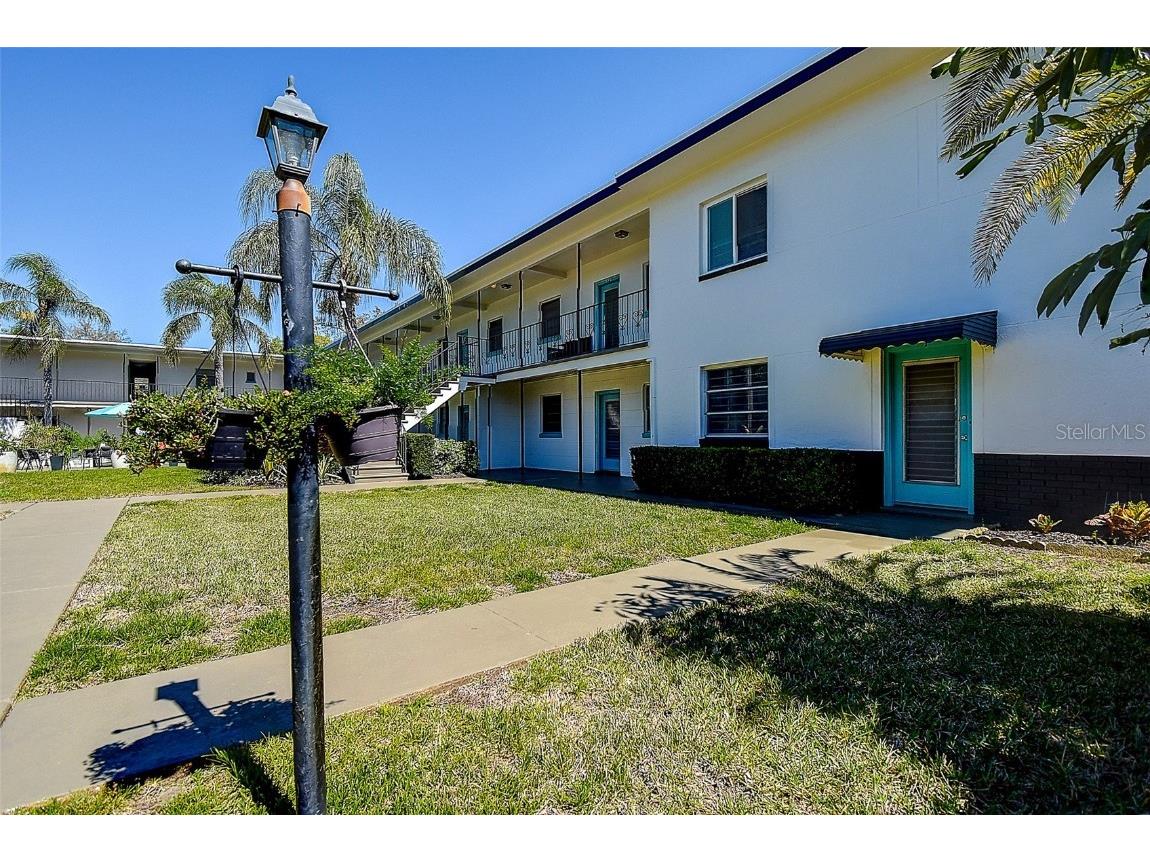 525 9th Avenue N #2 Saint Petersburg FL 33701 TB8368442 image38