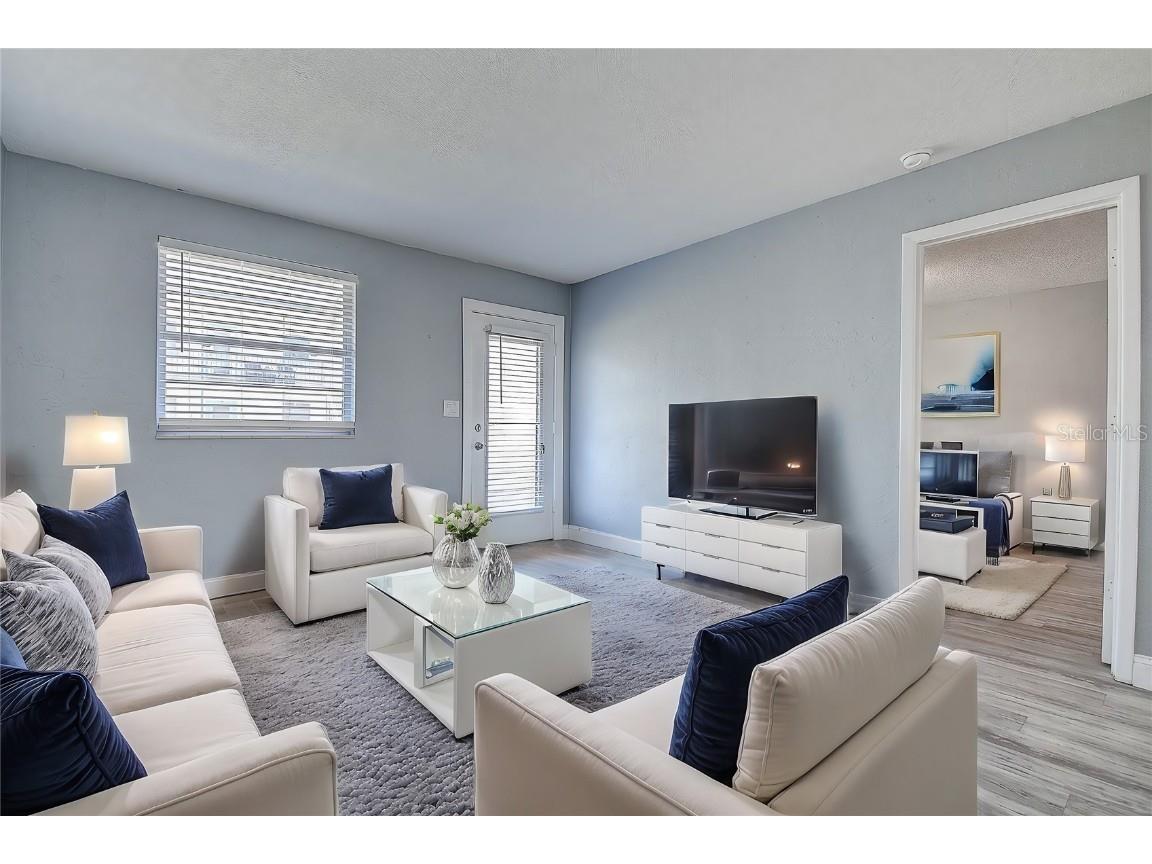 525 9th Avenue N #2 Saint Petersburg FL 33701 TB8368442 image5