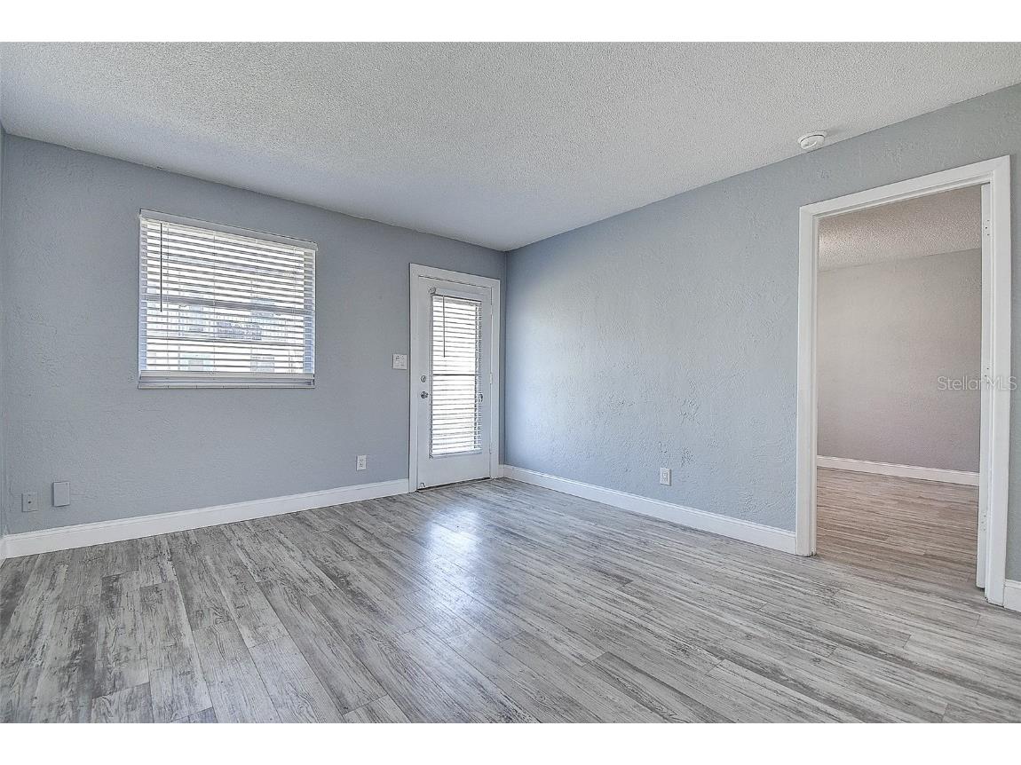 525 9th Avenue N #2 Saint Petersburg FL 33701 TB8368442 image6