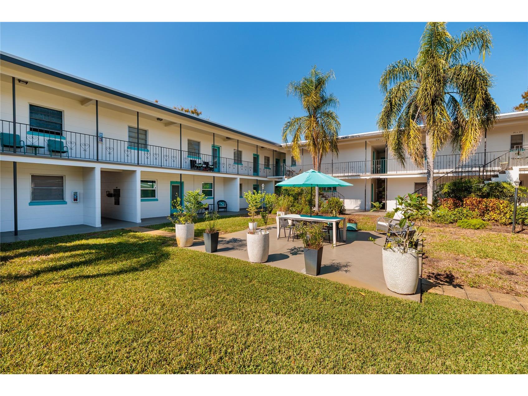 525 9th Avenue N #9 Saint Petersburg FL 33701 TB8476940 image3