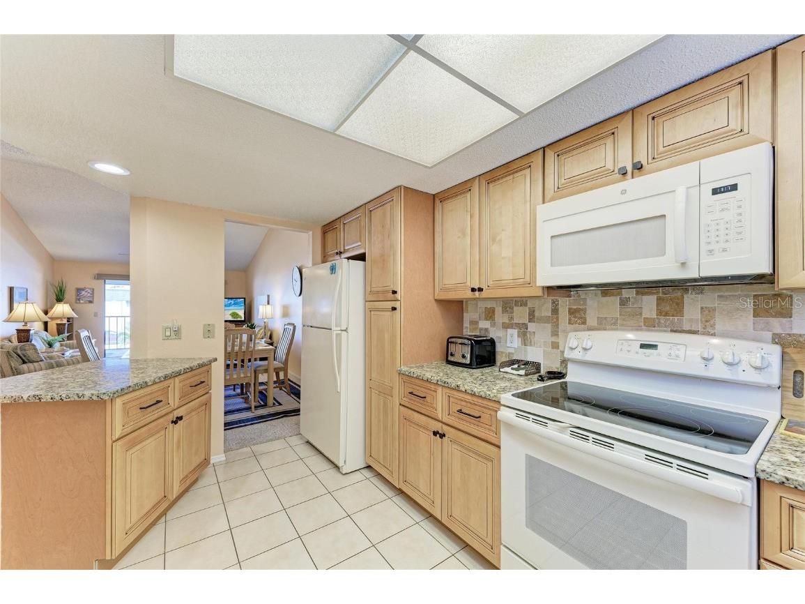 525 Barcelona Avenue #207 Venice FL 34285 A4677202 image16