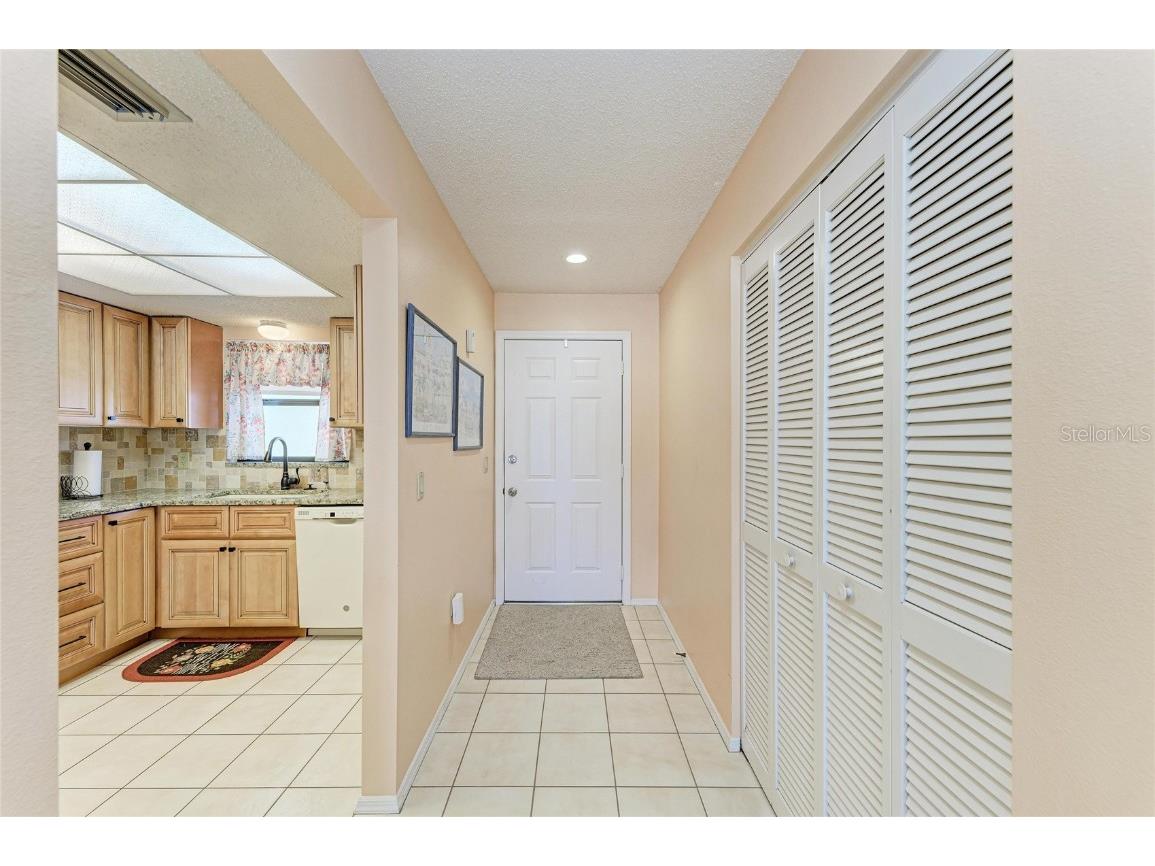 525 Barcelona Avenue #207 Venice FL 34285 A4677202 image5