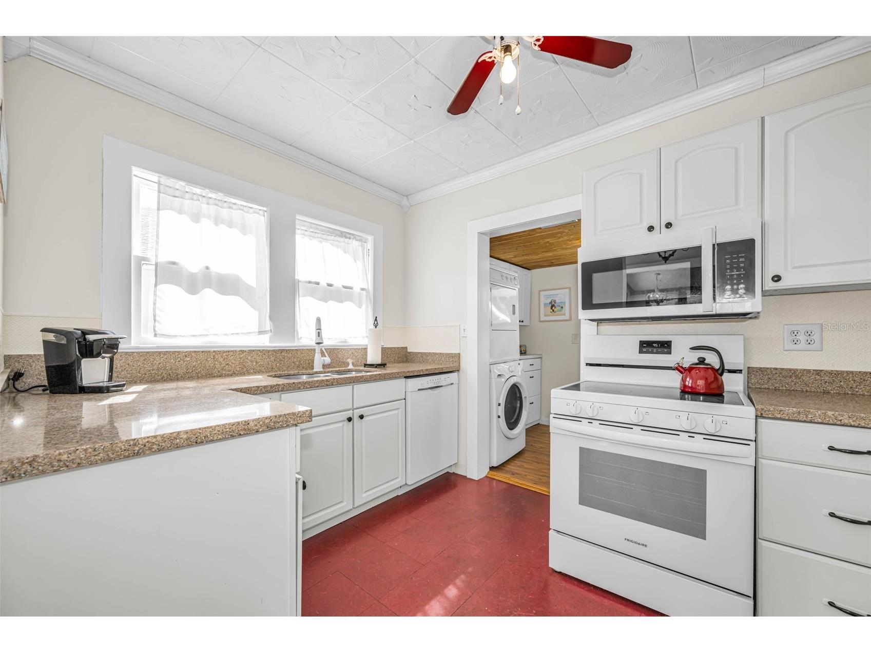 525 Bay Street Dunedin FL 34698 TB8492695 image12