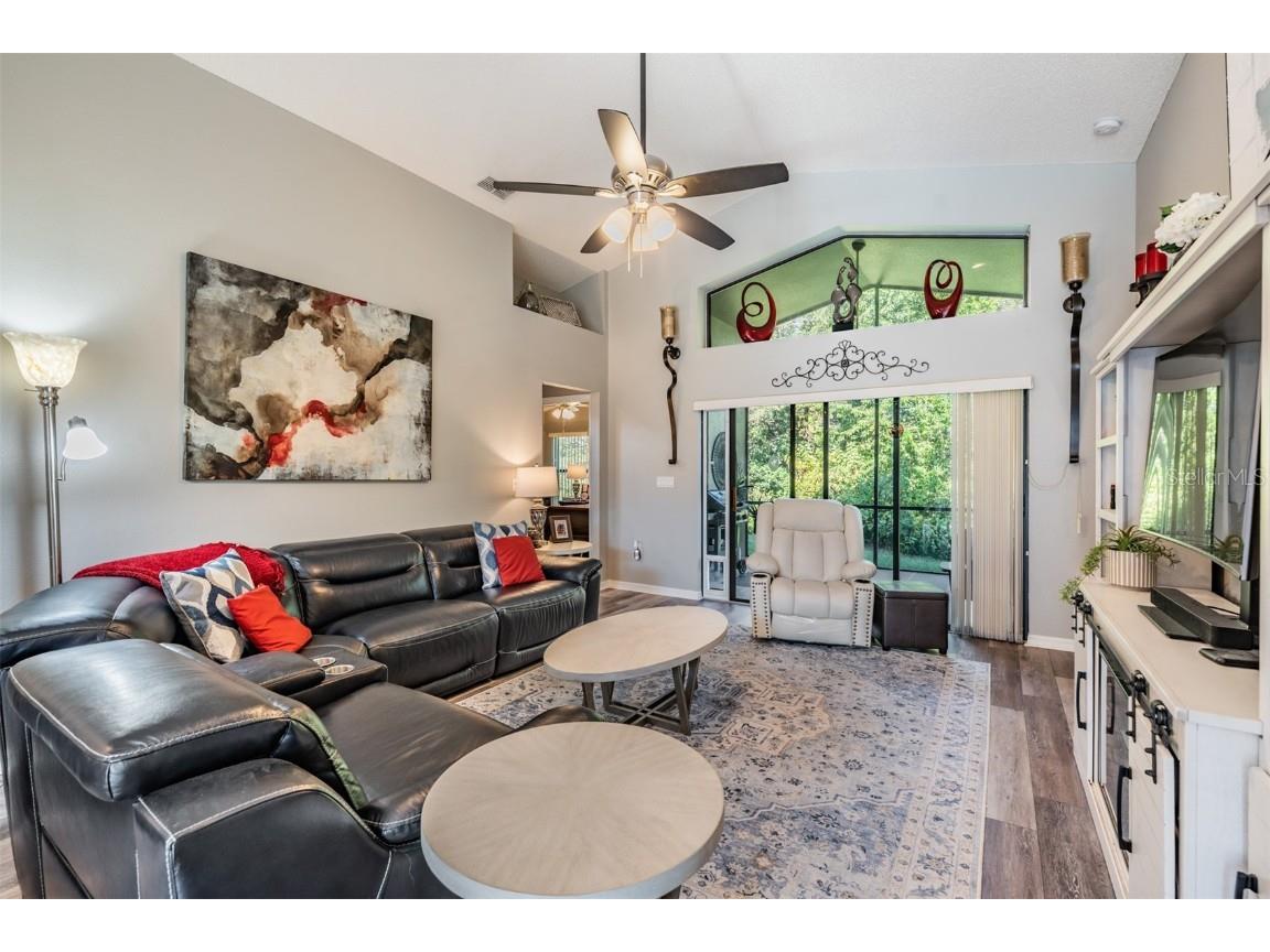 525 Bent Oak Court Spring Hill FL 34609 TB8440840 image3