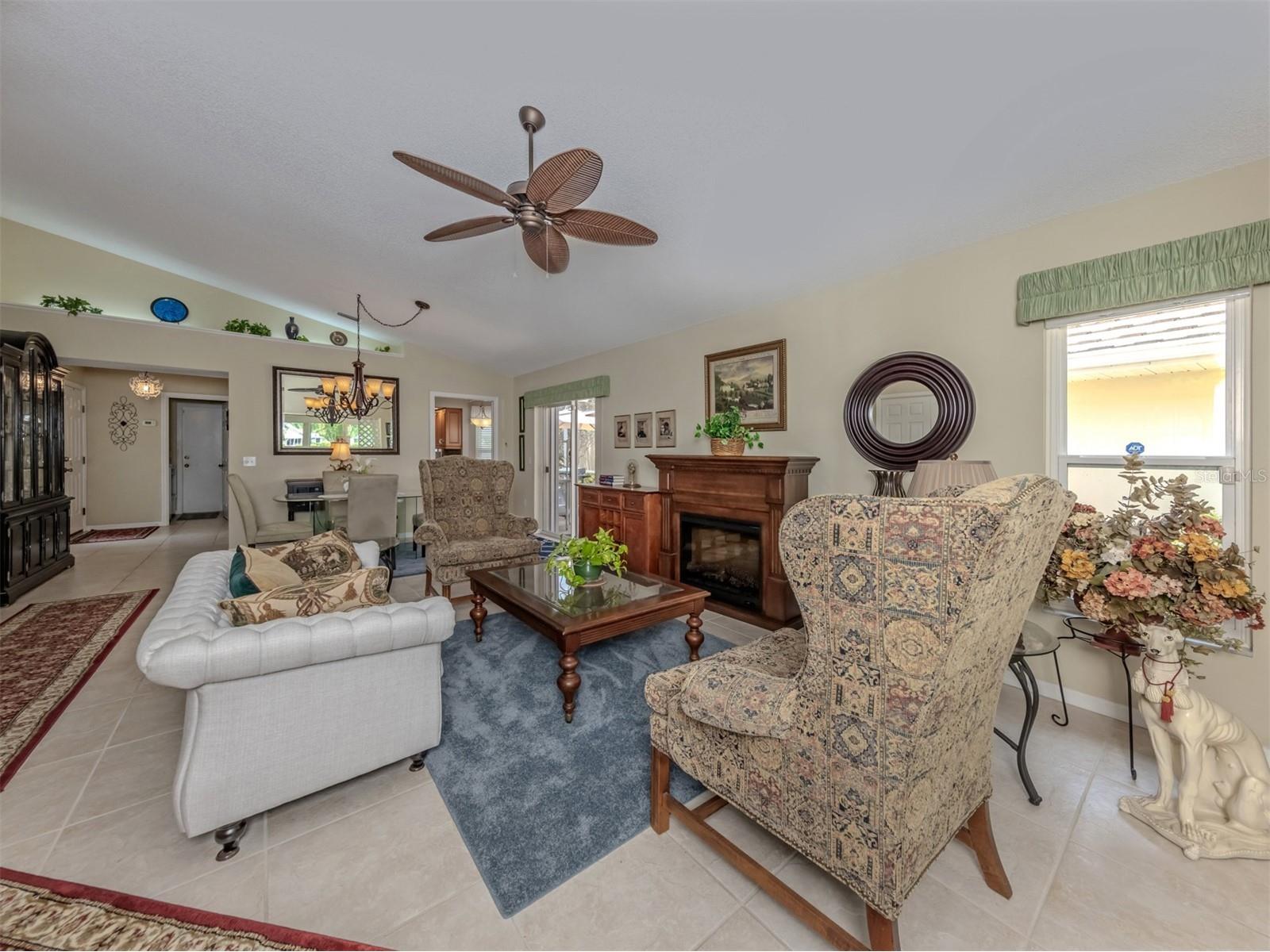 525 Clubside Circle #53 Venice FL 34293 N6144117 image6