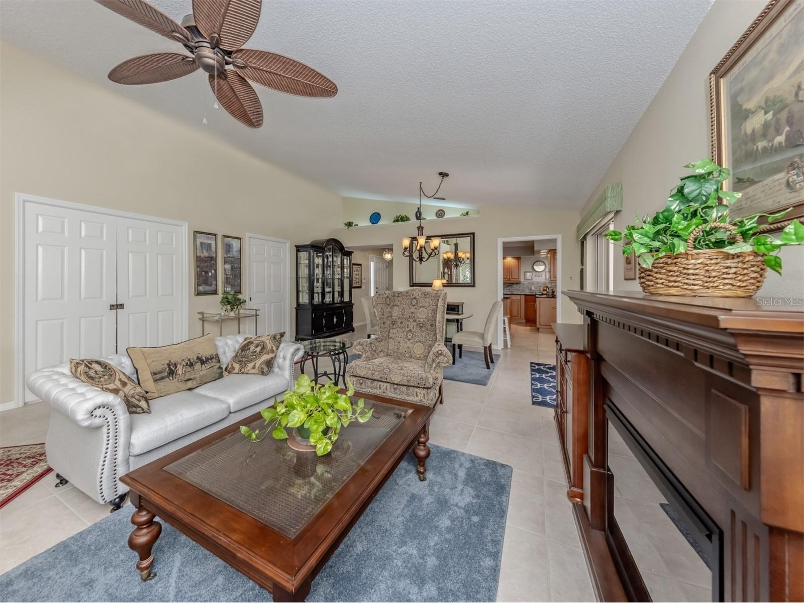 525 Clubside Circle #53 Venice FL 34293 N6144117 image7