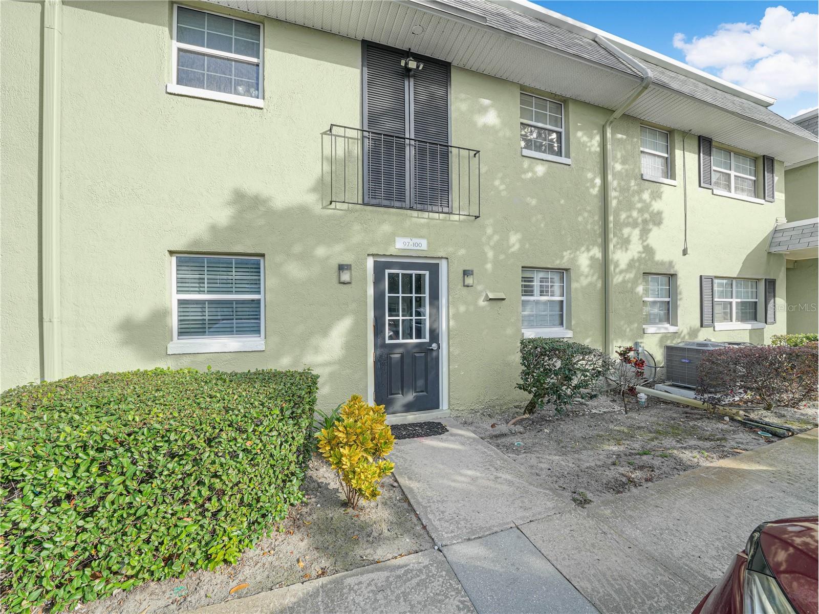 525 Conway Road #100 Orlando FL 32807 L4958546 image1