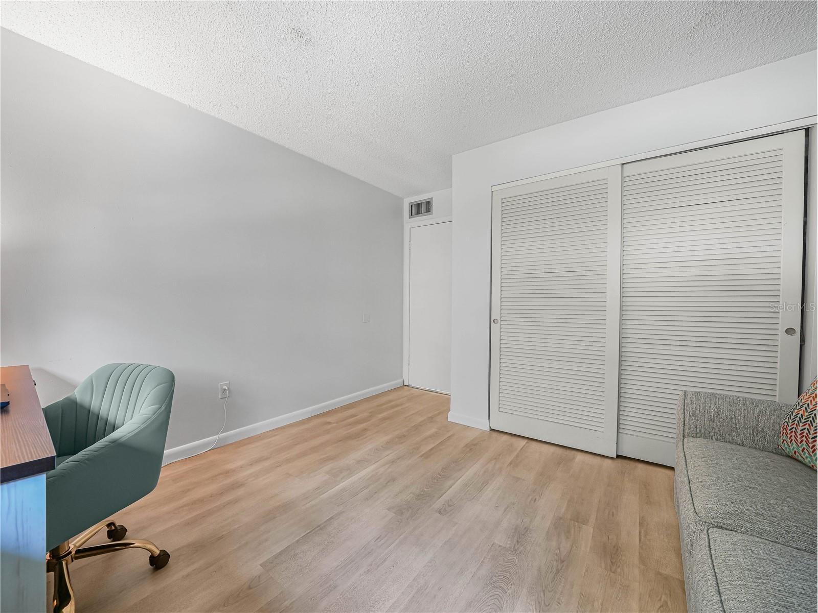 525 Conway Road #100 Orlando FL 32807 L4958546 image14