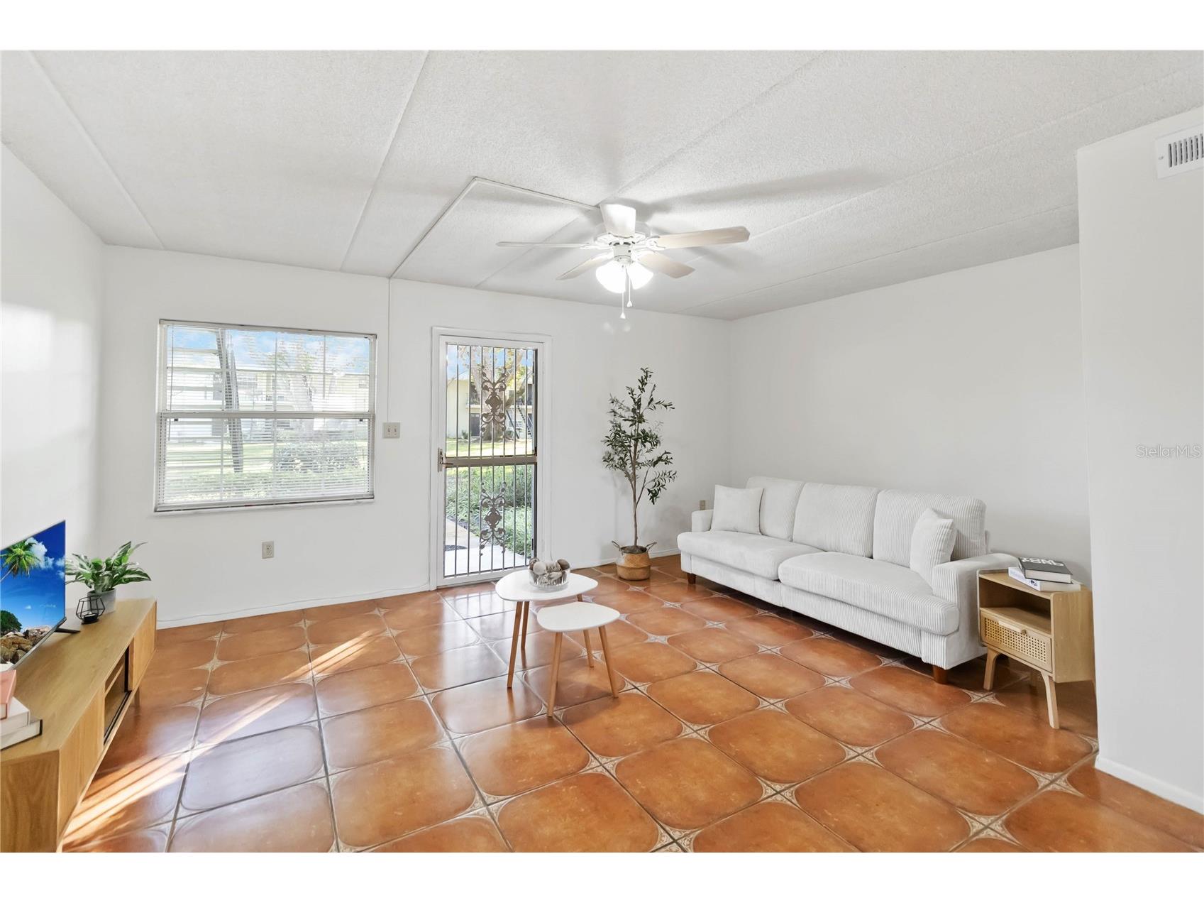 525 Conway Road #29 Orlando FL 32807 S5143051 image2
