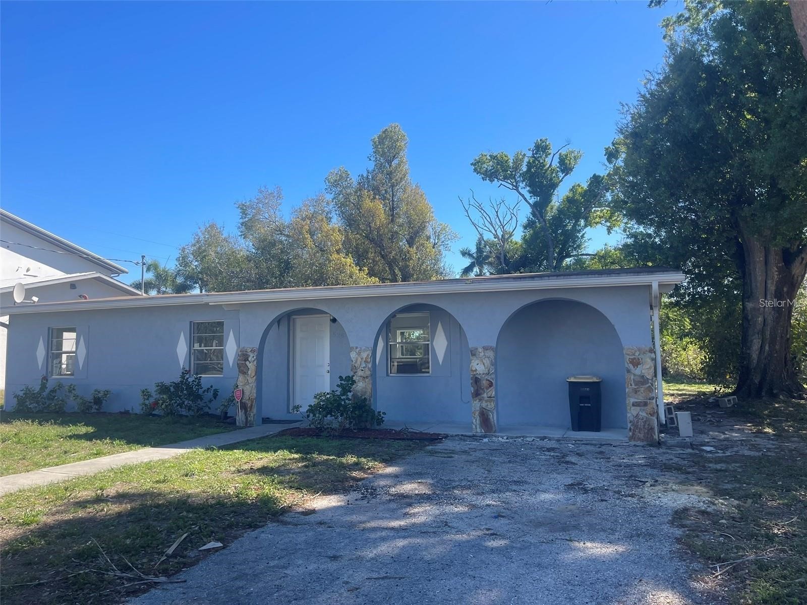 525 E Helen Avenue Punta Gorda FL 33950 A4698118 image2