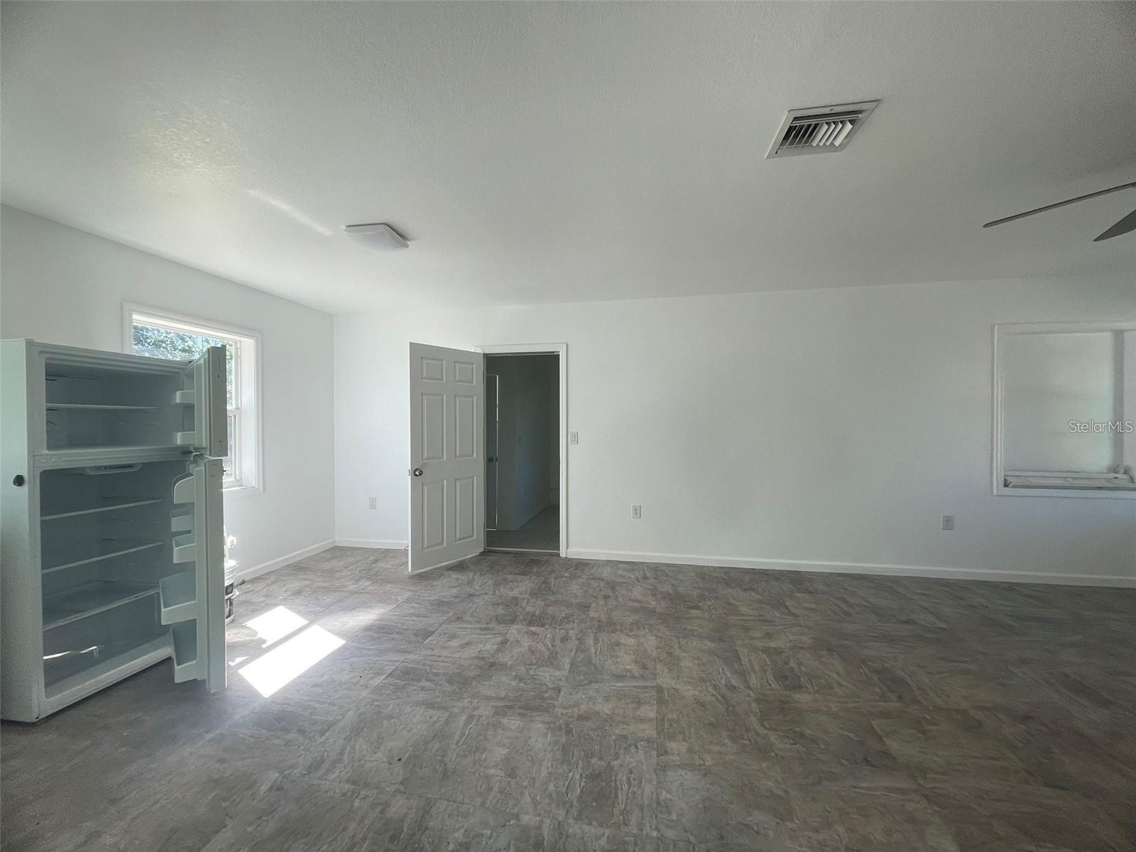 525 E Helen Avenue Punta Gorda FL 33950 A4698118 image8