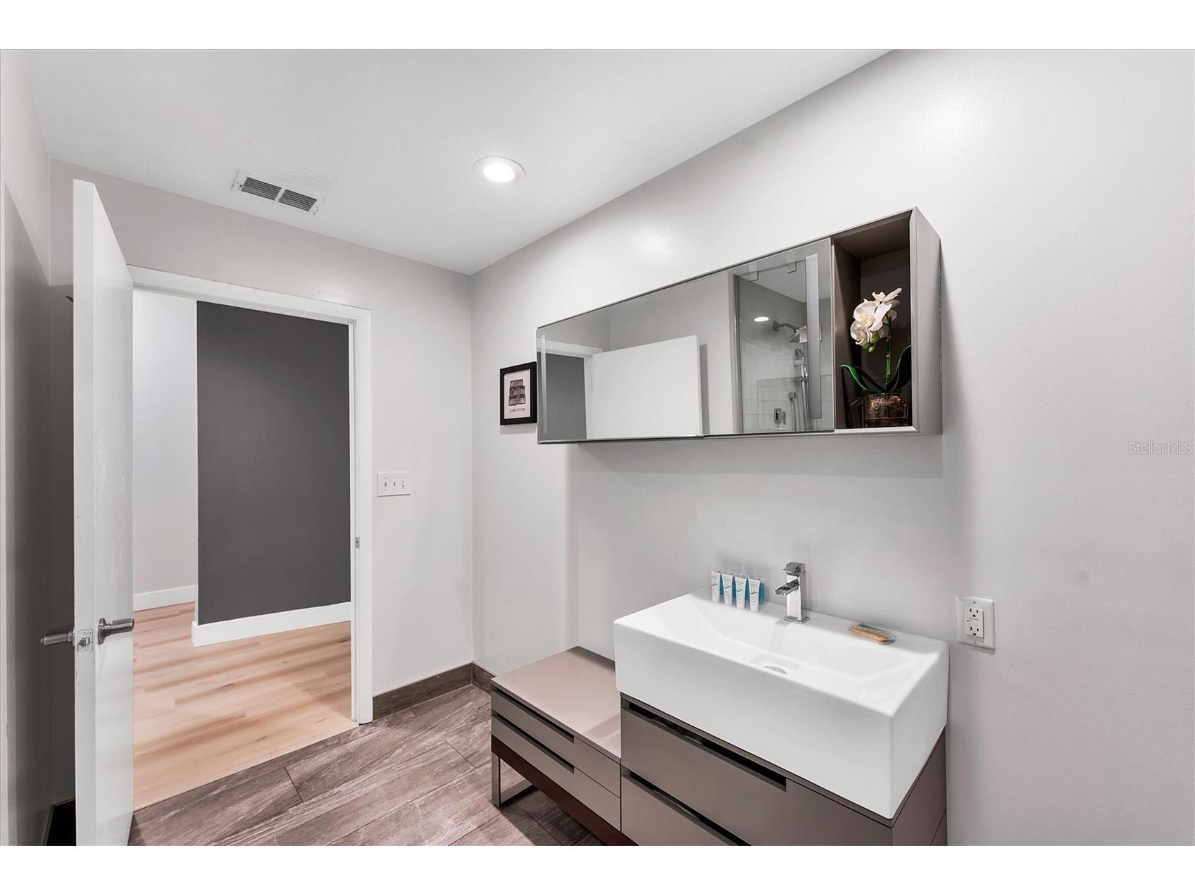 525 E Jackson Street #302 Orlando FL 32801 O6392588 image29