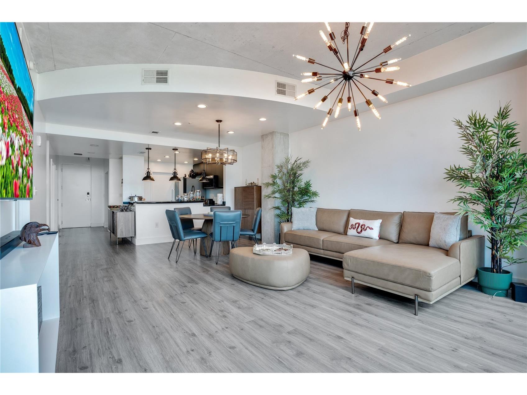 525 E Jackson Street #604 Orlando FL 32801 O6386981 image17