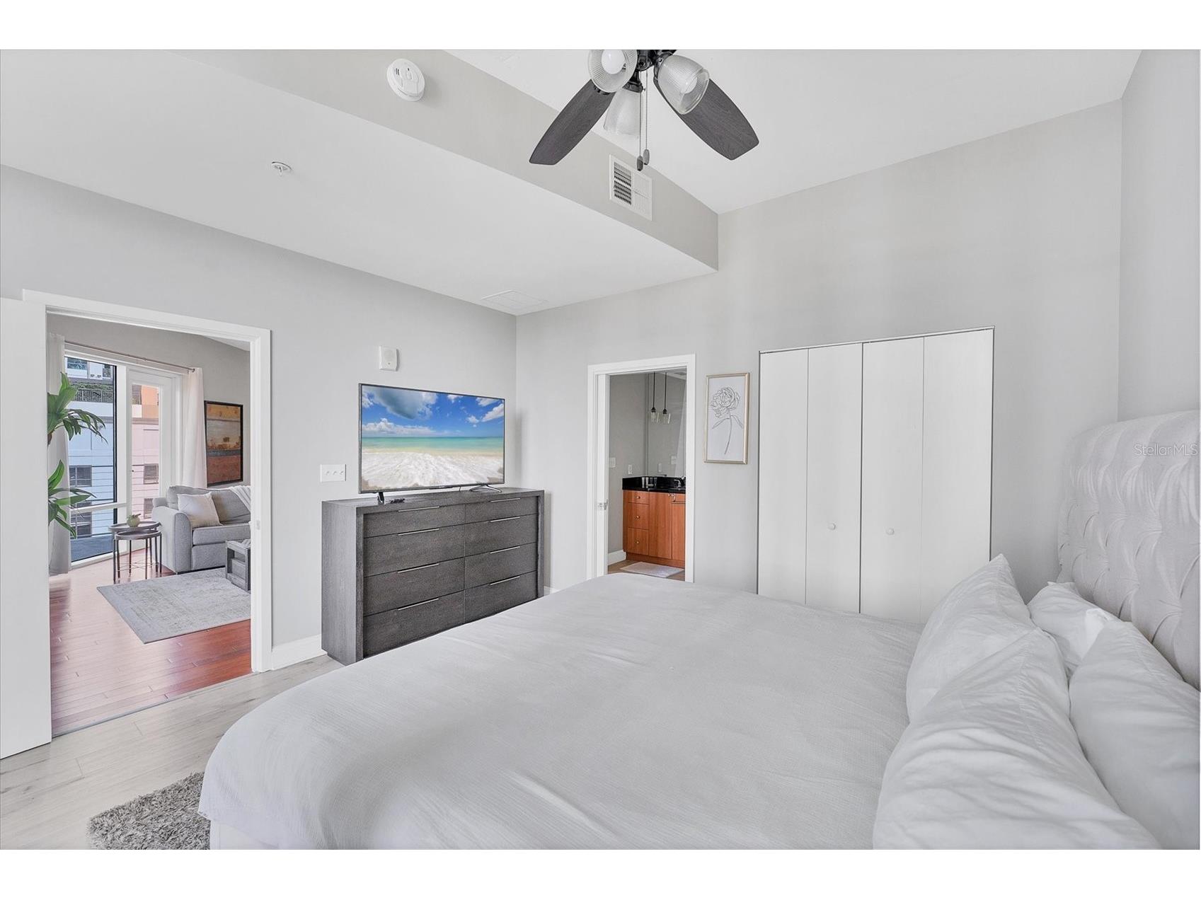 525 E Jackson Street #609 Orlando FL 32801 O6401832 image22