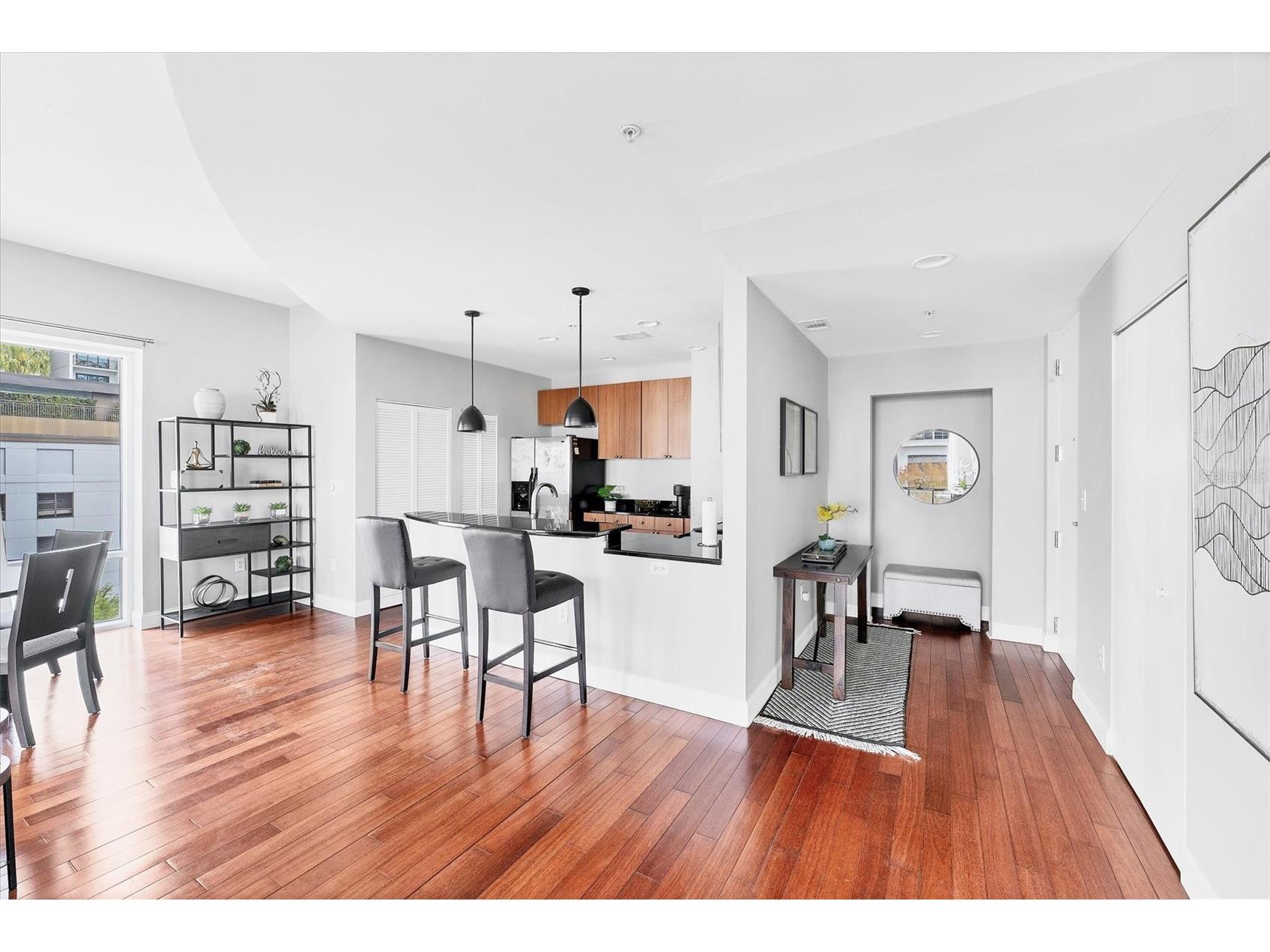 525 E Jackson Street #609 Orlando FL 32801 O6401832 image4