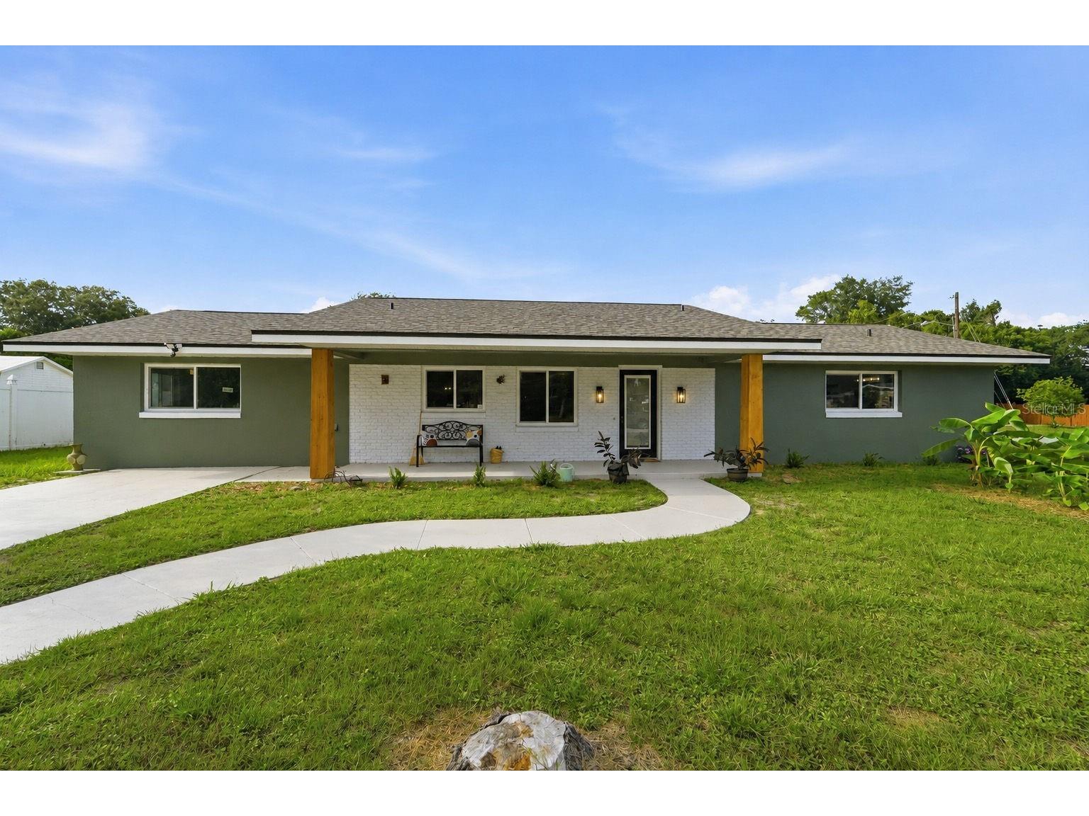 525 E Roberts Street Orange City FL 32763 V4949653 image2