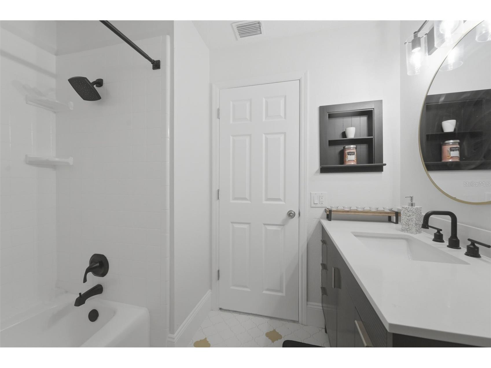 525 E Roberts Street Orange City FL 32763 V4949653 image26