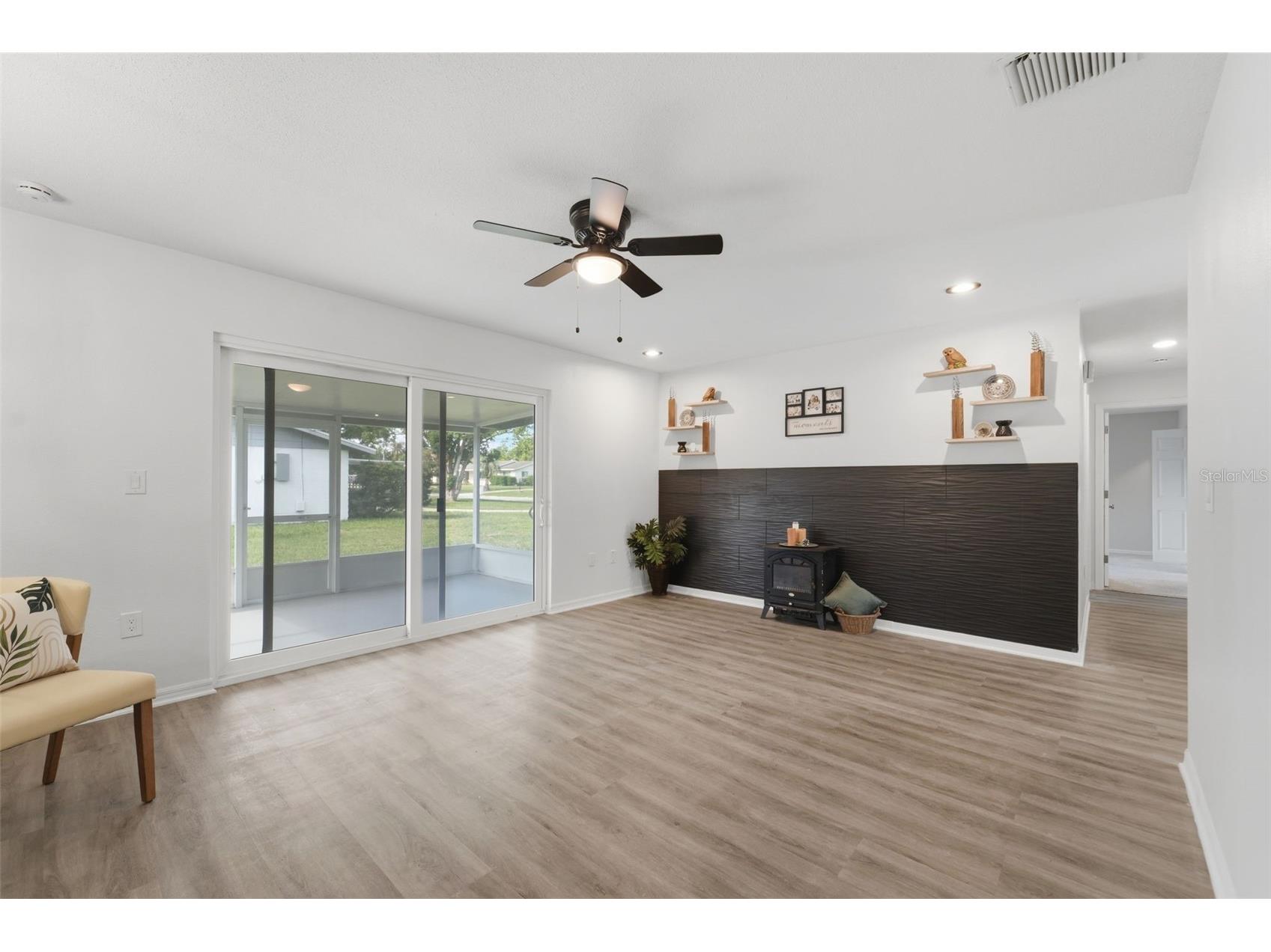 525 E Roberts Street Orange City FL 32763 V4949653 image5