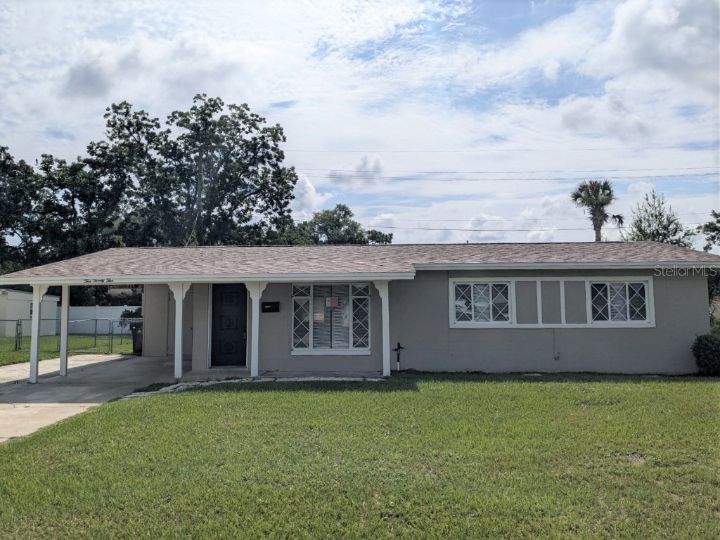 525 Eartha Lane Orlando FL 32805 O6126162 image1