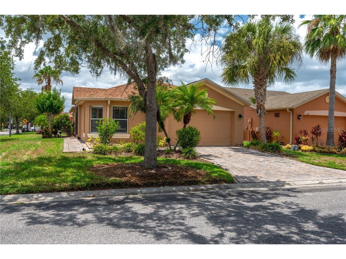525 Grand Canal Drive Kissimmee FL 34759 P4930874 image1