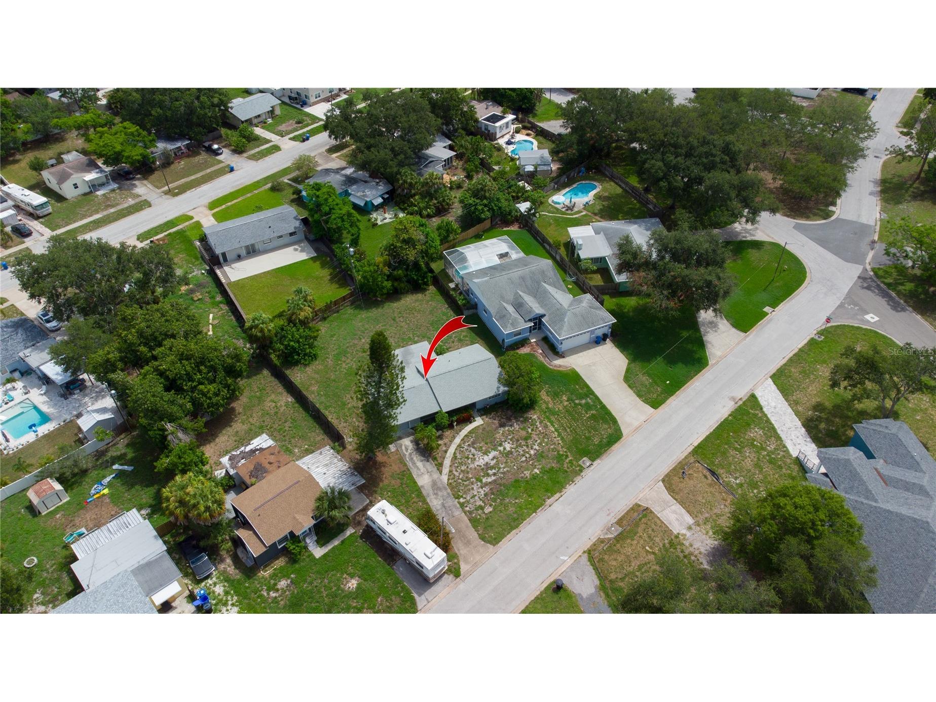 525 Hampton Avenue NE Saint Petersburg FL 33703 TB8525645 image20