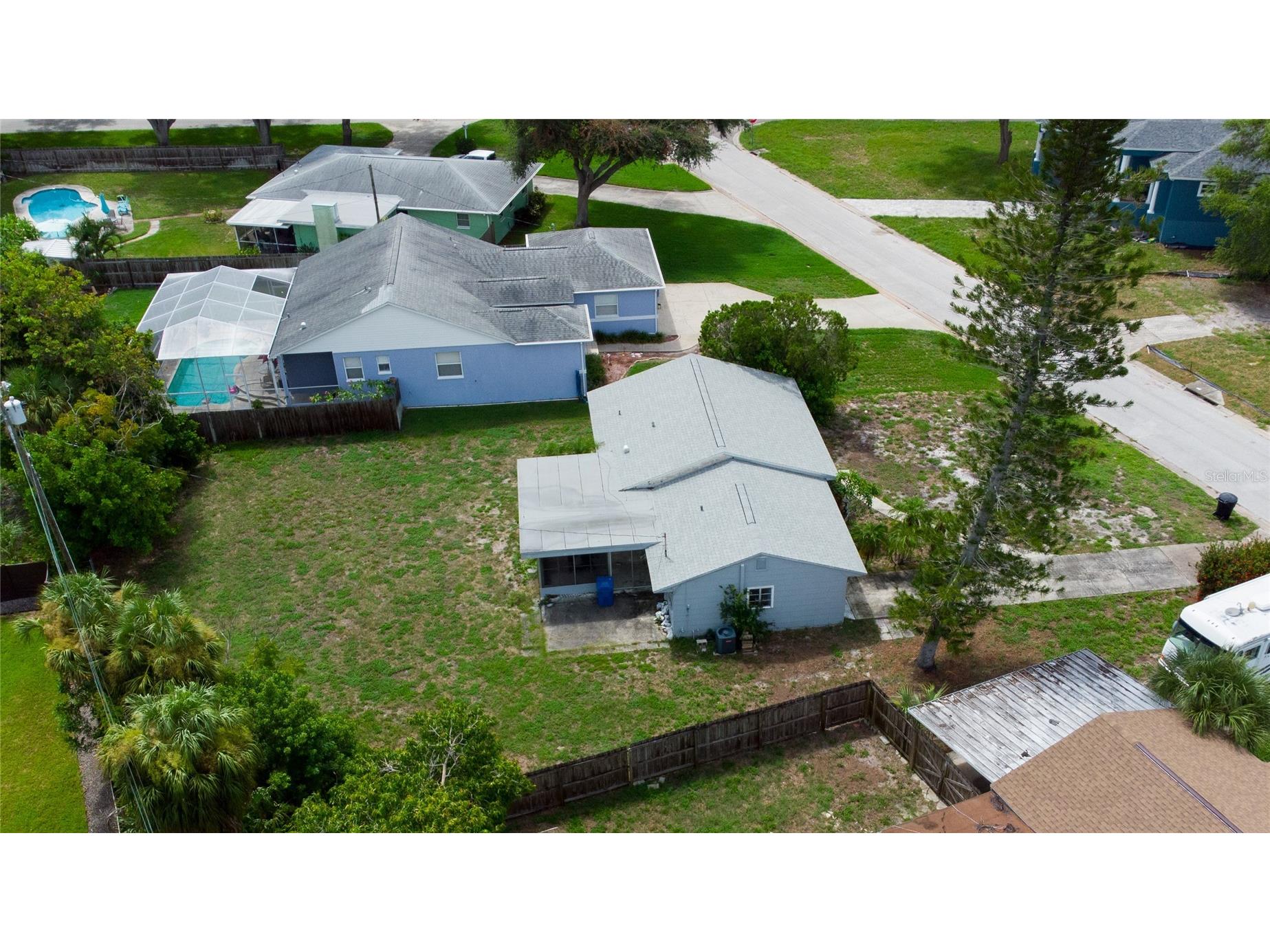 525 Hampton Avenue NE Saint Petersburg FL 33703 TB8525645 image21