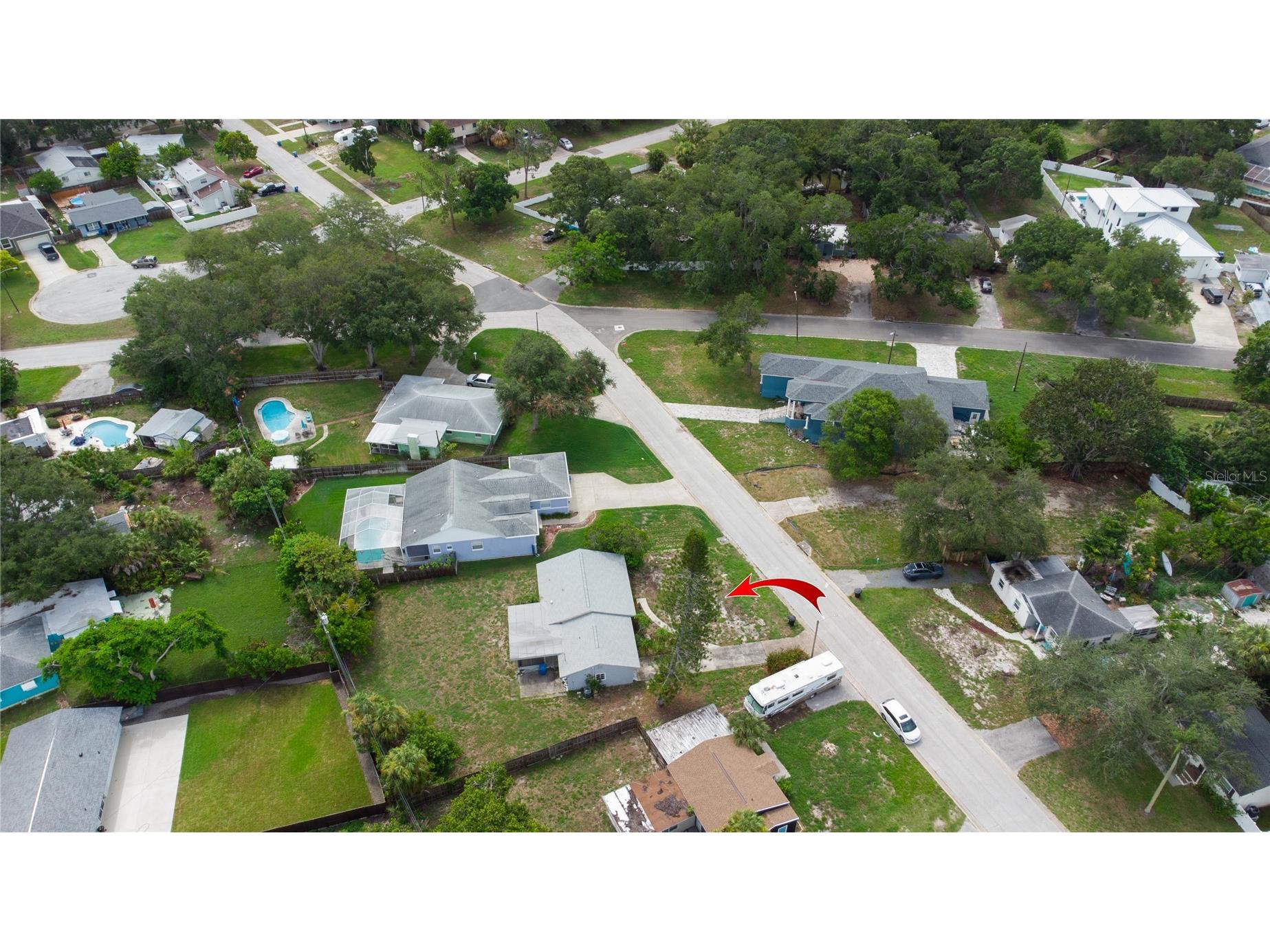 525 Hampton Avenue NE Saint Petersburg FL 33703 TB8525645 image23