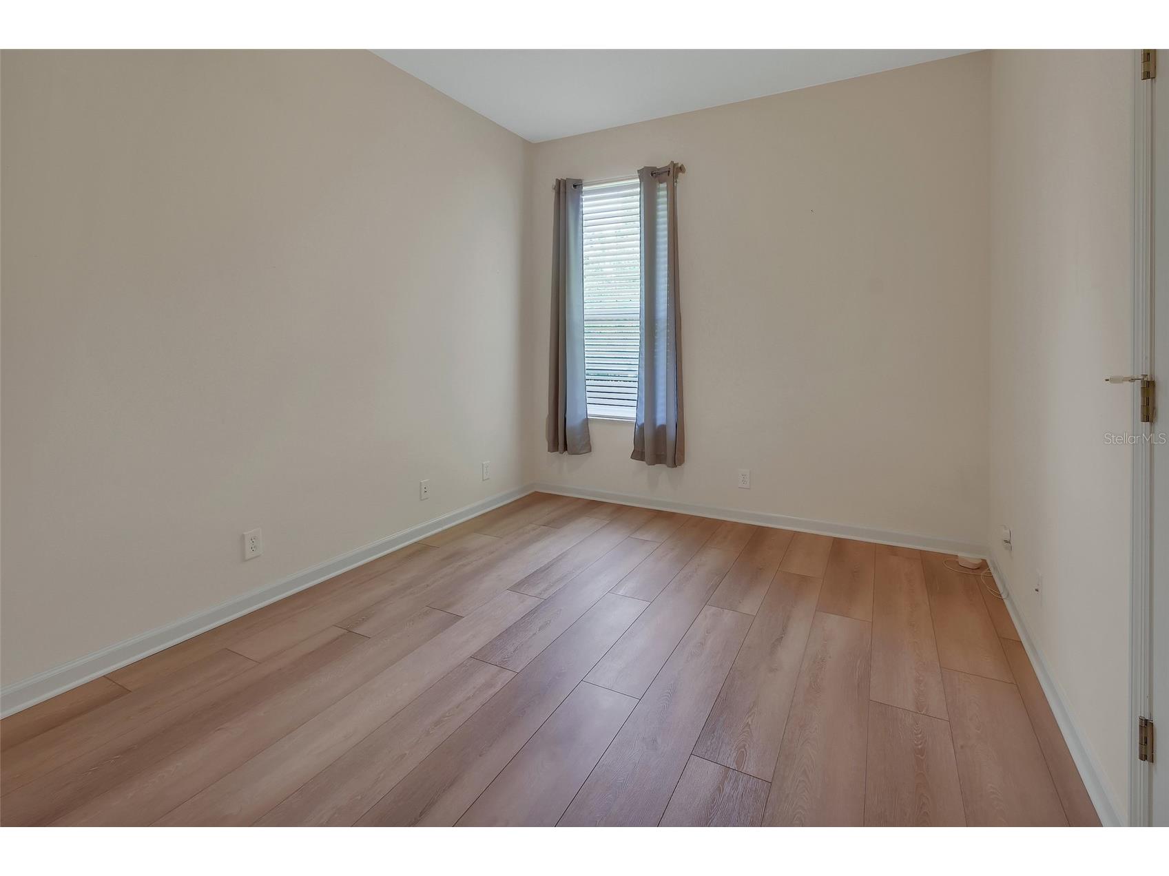 525 Heron Point Way Deland FL 32724 NS1088067 image16