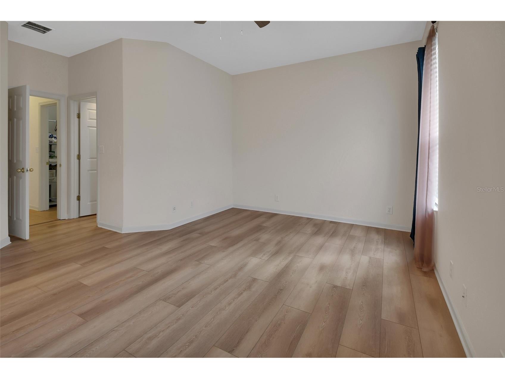525 Heron Point Way Deland FL 32724 NS1088067 image23