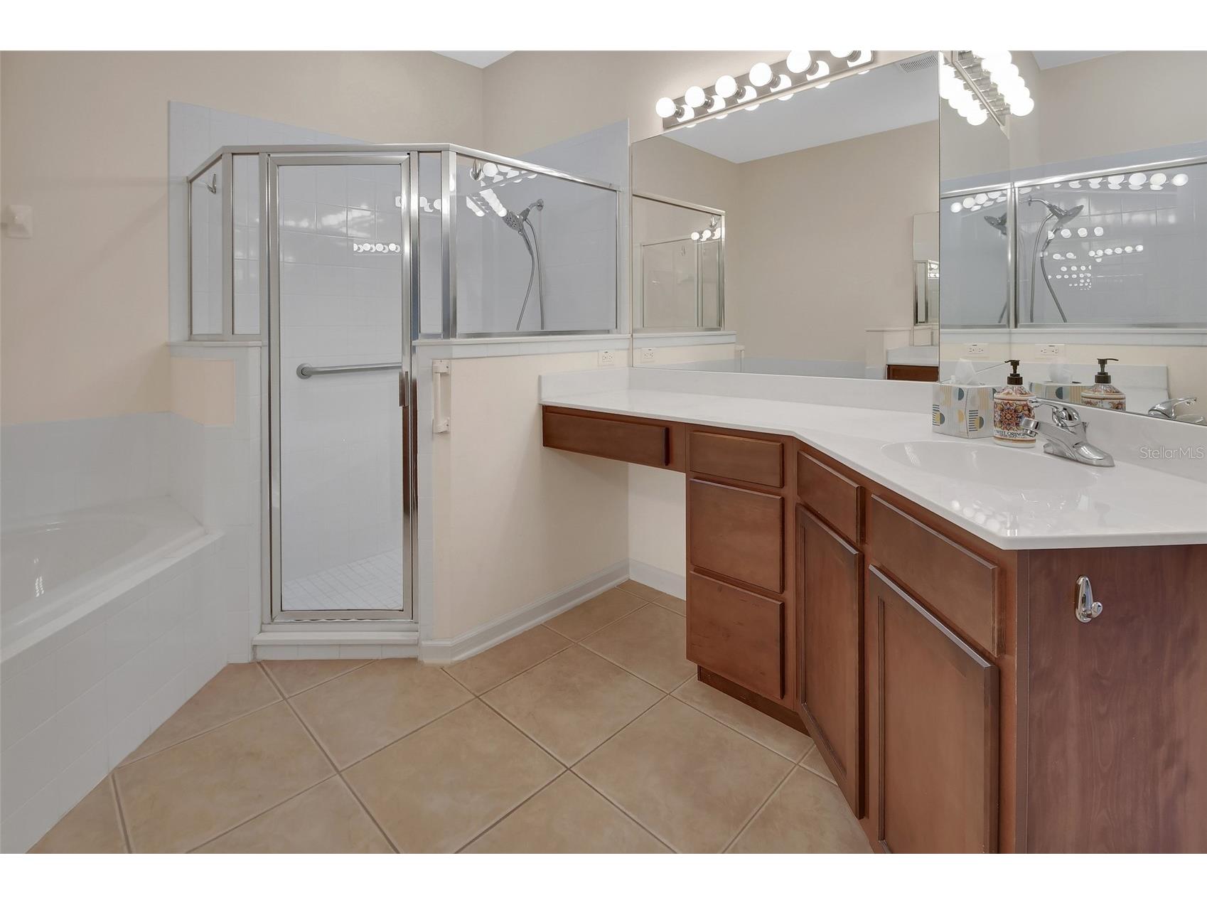 525 Heron Point Way Deland FL 32724 NS1088067 image27