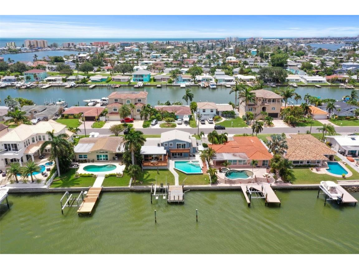 525 Johns Pass Avenue Madeira Beach FL 33708 U8252611 image1