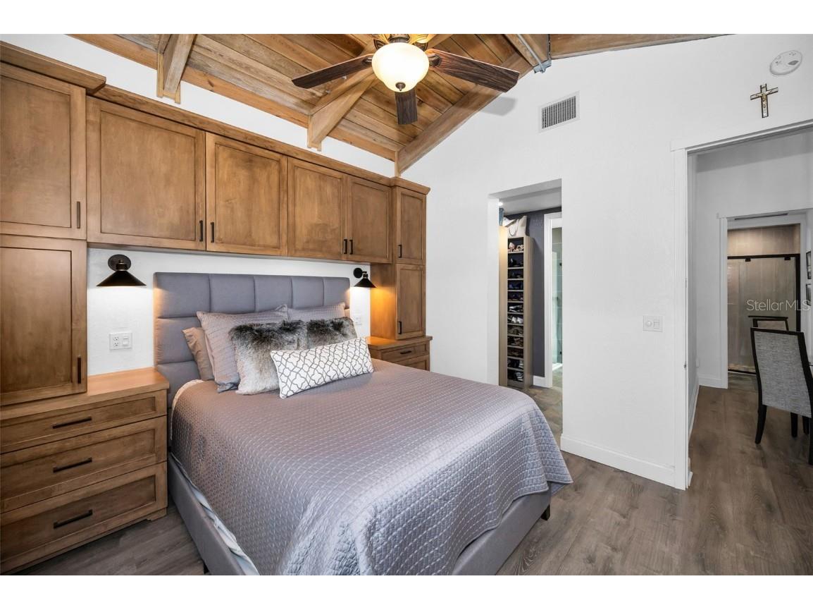 525 Lexington Street Dunedin FL 34698 TB8437868 image16