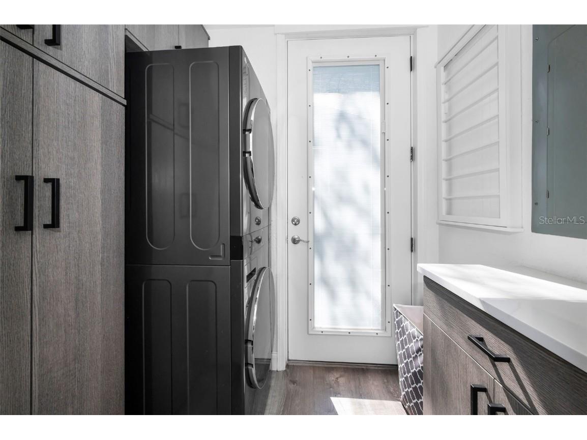 525 Lexington Street Dunedin FL 34698 TB8437868 image26